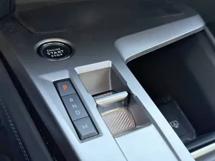 Photo 13 Peugeot 408  PureTech 130 ch S&S EAT8