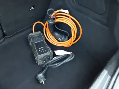 Photo 54 Peugeot 208  Electrique 50 kWh 136ch