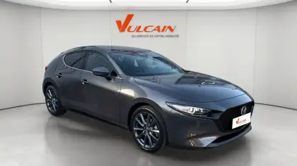 Photo 8 Mazda Mazda3  Berline 2.5L e-SKYACTIV-G M Hybrid 140 ch BVM6