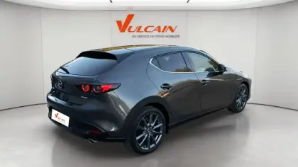 Photo 6 Mazda Mazda3  Berline 2.5L e-SKYACTIV-G M Hybrid 140 ch BVM6