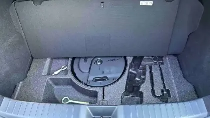 Photo 5 Mazda Mazda3  Berline 2.5L e-SKYACTIV-G M Hybrid 140 ch BVM6