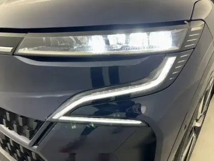 Photo 30 Renault Megane  E-Tech EV60 220 ch optimum charge