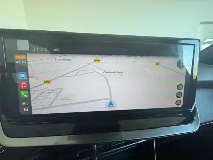 Photo 125 Peugeot 2008  Hybrid 145 e-DCS6