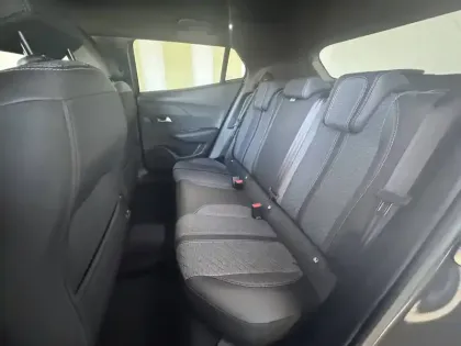 Photo 110 Peugeot 2008  Hybrid 145 e-DCS6