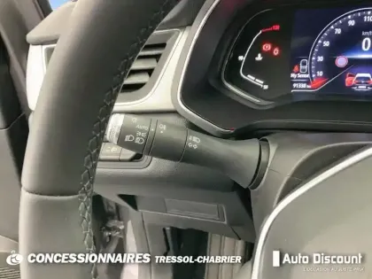 Photo 17 Renault Captur  TCe 155 EDC FAP Intens