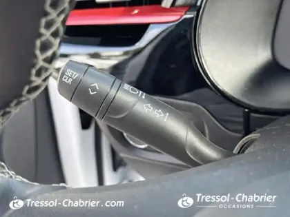 Photo 16 Opel Corsa  Electrique 136 ch & Batterie 50 kw/h Elegance