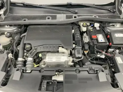 Photo 6 Opel Mokka  1.2 Turbo 100 ch BVM6 Elegance