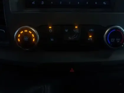 Photo 14 Ford Transit Custom  Fg 280 L1H1 2.0 EcoBlue 130 Trend Business