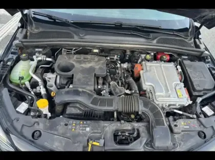 Photo 14 Renault Clio  1.6 E-Tech hybride 140ch Intens -21N