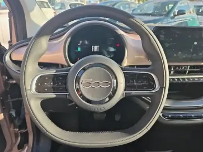 Photo 12 Fiat 500  e 118ch MY23