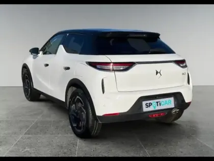Photo 22 DS DS 3  Crossback Essence 130 Grand Chic Automatique