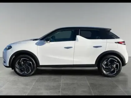 Photo 21 DS DS 3  Crossback Essence 130 Grand Chic Automatique