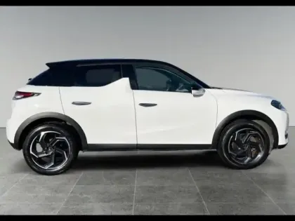 Photo 18 DS DS 3  Crossback Essence 130 Grand Chic Automatique