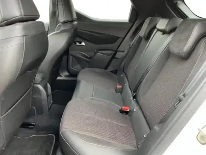 Photo 11 DS DS 3  Crossback Essence 130 Grand Chic Automatique