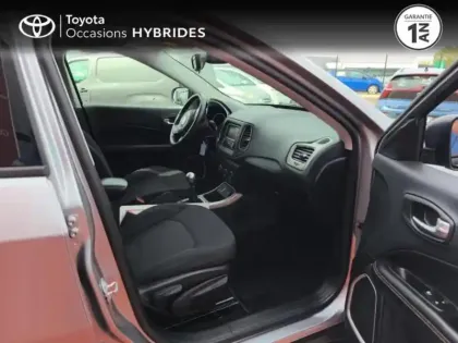 Photo 5 Jeep Compass  1.6 MultiJet II 120ch Signature 4x2 Euro6d-T