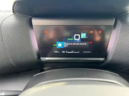 Photo 27 Citroën C4  Moteur électrique 136ch (100 kW) Feel Pack Automatique