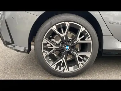 Photo 7 BMW Serie 1 Série 1 116A 122ch M Sport Design DKG7