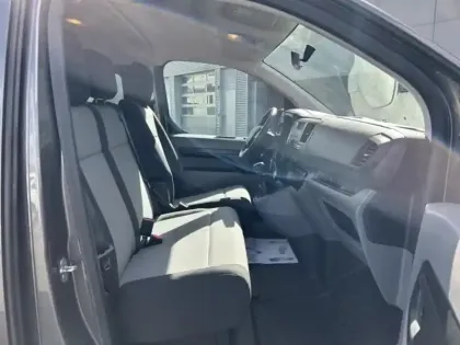 Photo 10 Toyota Proace  Combi Medium 1.5 120 D-4D Dynamic RC18