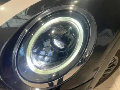 Photo 9 Mini Mini  5 Portes Cooper 136ch Edition Premium Plus BVA7