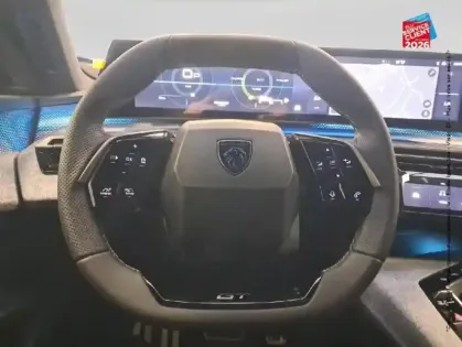 Photo 11 Peugeot 3008  1.2 Hybrid 145ch GT e-DCS6