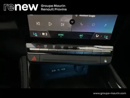 Photo 12 Renault Austral  1.2 E-Tech full hybrid 200ch Techno esprit Alpine - 23