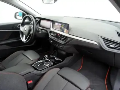 Photo 20 BMW Serie 1 Série 1 118iA 136ch Edition Sport DKG7