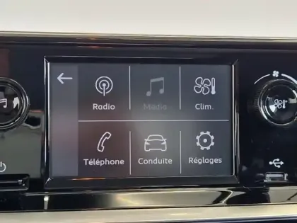 Photo 13 Peugeot 208  1.2 PureTech 75ch S&S Like