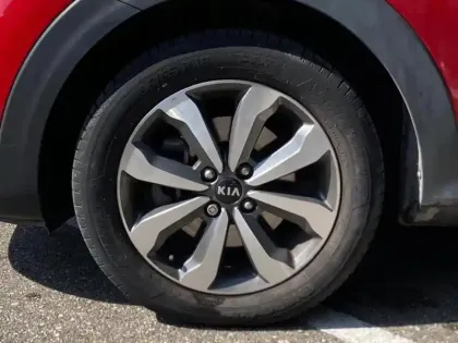 Photo 5 Kia Stonic  1.0 T-GDi 100ch MHEV Active iBVM6