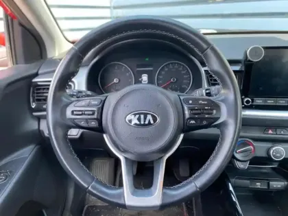 Photo 9 Kia Stonic  1.0 T-GDi 100ch MHEV Active iBVM6