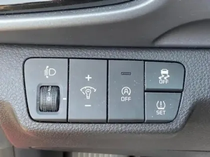 Photo 13 Kia Stonic  1.0 T-GDi 100ch MHEV Active iBVM6