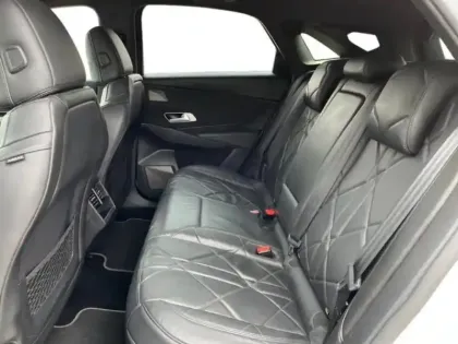 Photo 11 DS DS 7  Crossback E-TENSE 4x4 300ch Performance Line +