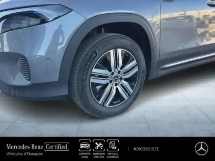 Photo 8 Mercedes EQB  250+ 190ch Edition