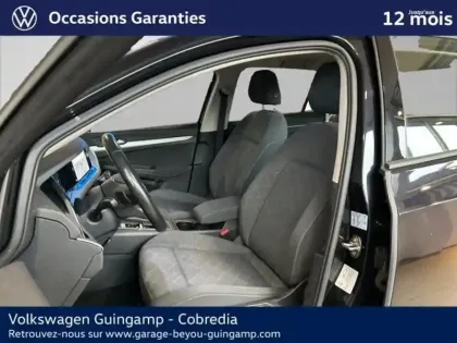 Photo 7 Volkswagen Golf  1.5 eTSI OPF 150ch Life Business 1st DSG7