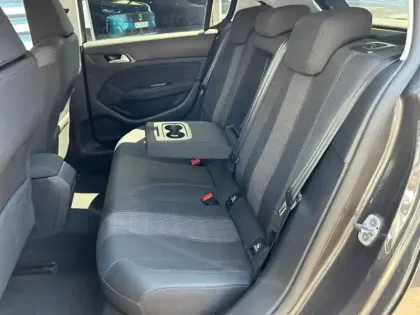 Photo 10 Peugeot 308  1.2 PureTech 130ch S&S Allure Pack