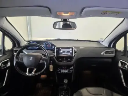 Photo 12 Peugeot 2008  1.2 PureTech 110ch Allure S&S EAT6