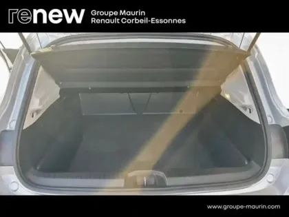 Photo 13 Renault Clio  Réversible 1.6 E-Tech full hybrid 145 Evolution