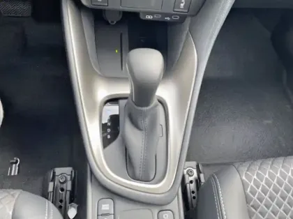 Photo 7 Mazda 2 Hybrid 1.5 116ch Homura 04