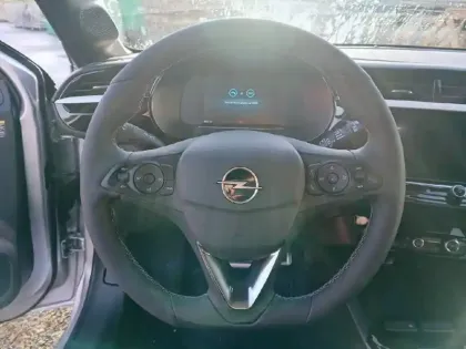 Photo 8 Opel Corsa  Electrique 156 ch autonomie etendue & Batterie 51 kWh