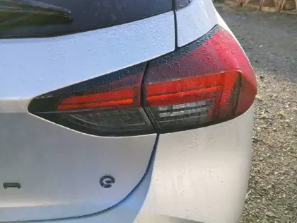 Photo 16 Opel Corsa  Electrique 156 ch autonomie etendue & Batterie 51 kWh