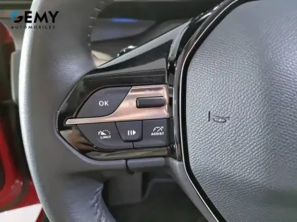Photo 180 Peugeot 308  PHEV 180 e-EAT8