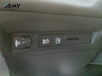Photo 146 Peugeot 308  PHEV 180 e-EAT8
