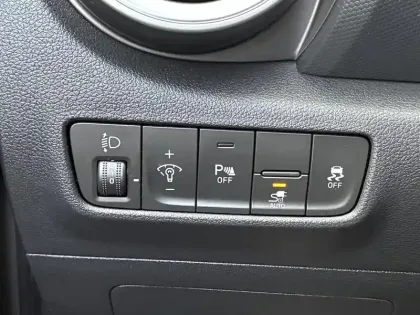 Photo 28 Hyundai Kona  Electrique 39 kWh - 136 ch