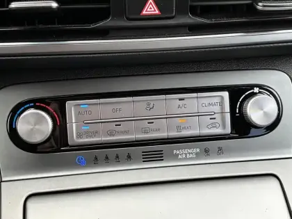 Photo 27 Hyundai Kona  Electrique 39 kWh - 136 ch