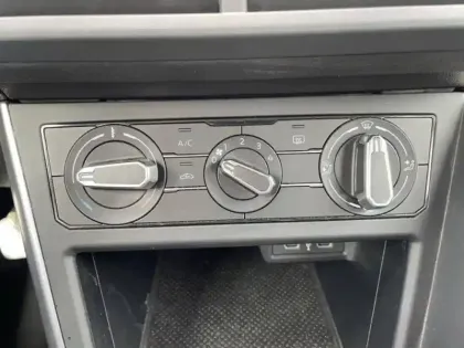 Photo 14 Volkswagen Polo Gén. VI Ph2 Evo Life 5