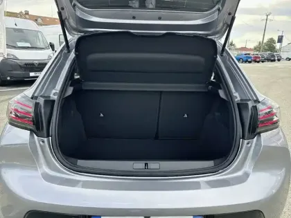 Photo 25 Peugeot 208  Hybrid 110 e-DCS6