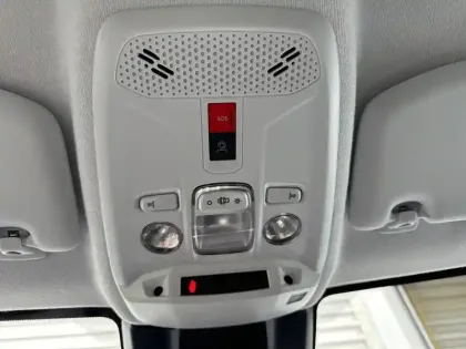 Photo 38 Peugeot 208  Hybrid 110 e-DCS6