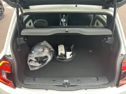 Photo 8 Renault Twingo  III E-Tech