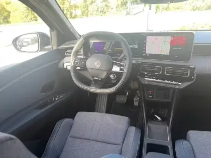 Photo 20 Renault 4 Renault  E-Tech Electrique 150 ch autonomie confort