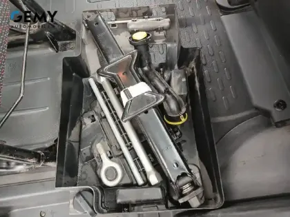 Photo 19 Peugeot Boxer  CA 335 L2H2 BLUEHDI 110