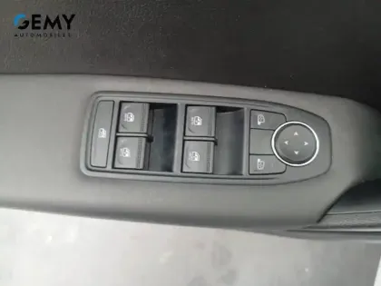 Photo 35 Renault Captur  TCe 100 GPL